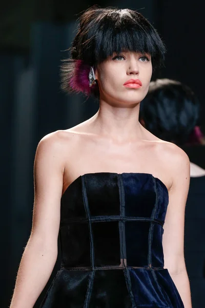 Look 66